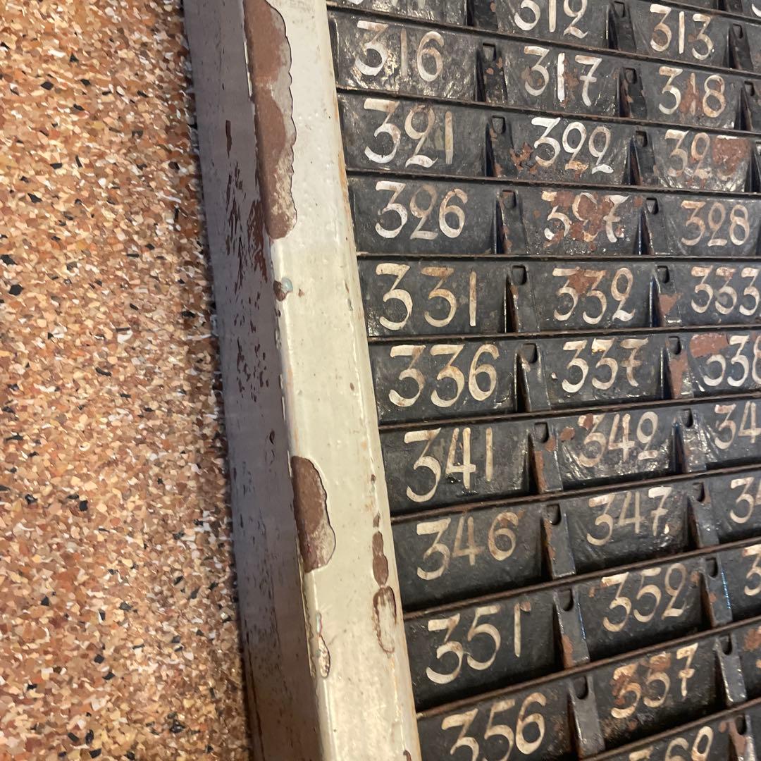 アンティーク アイアン ナンバー 美品 鉄 古道具 カード入れ コーヒー