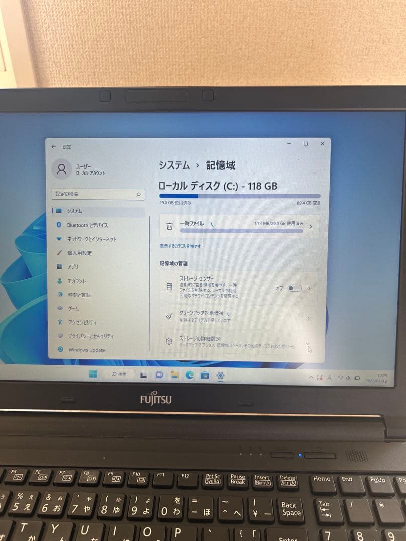富士通 LIFEBOOK A576/R Win11 SSD128GB 4GB