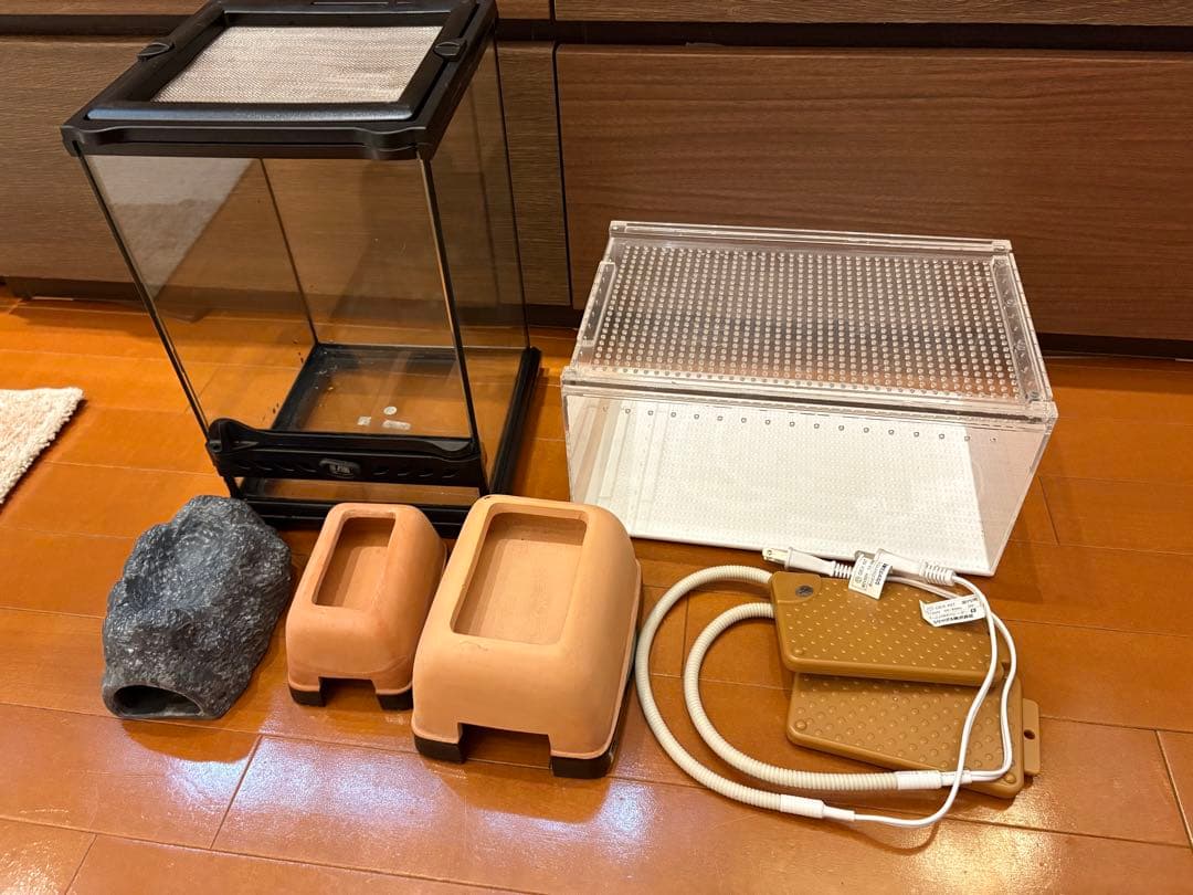 爬虫類飼育用品セット　グラステラリウム ナノ　レプタイルボックス等 Amazon.co.jp: 爬虫類 ケージ レプタイルボックス グラステラリウム