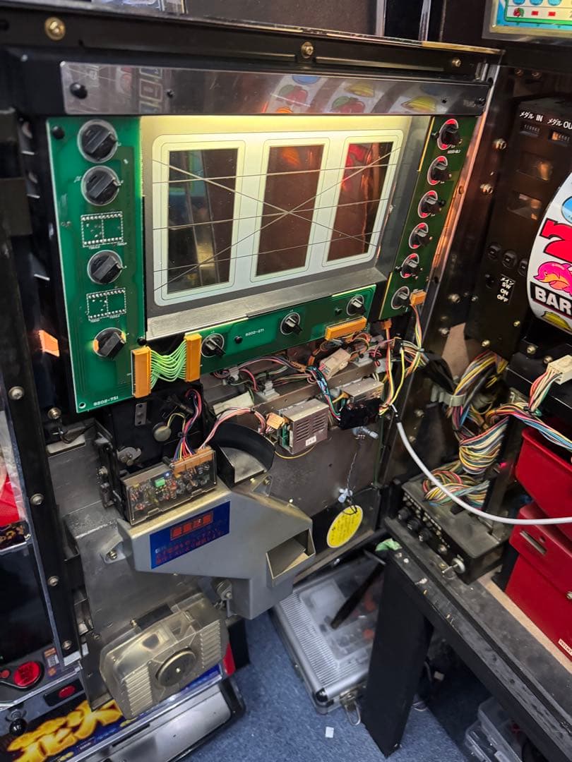 コ*ル様 パチスロ実機 フリッパー3 - メルカリ