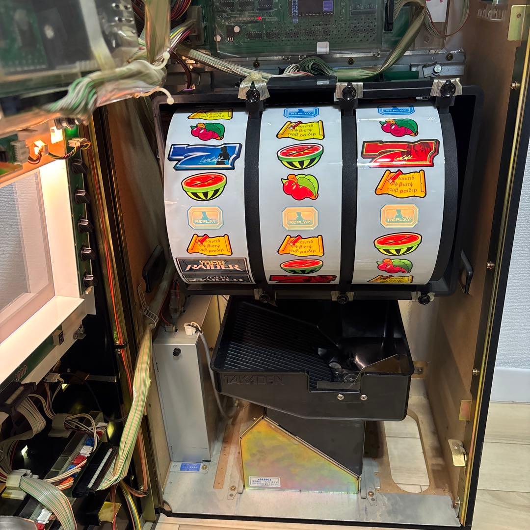 スロット実機 4号機 トゥームレイダー レアパネル ララ - メルカリ