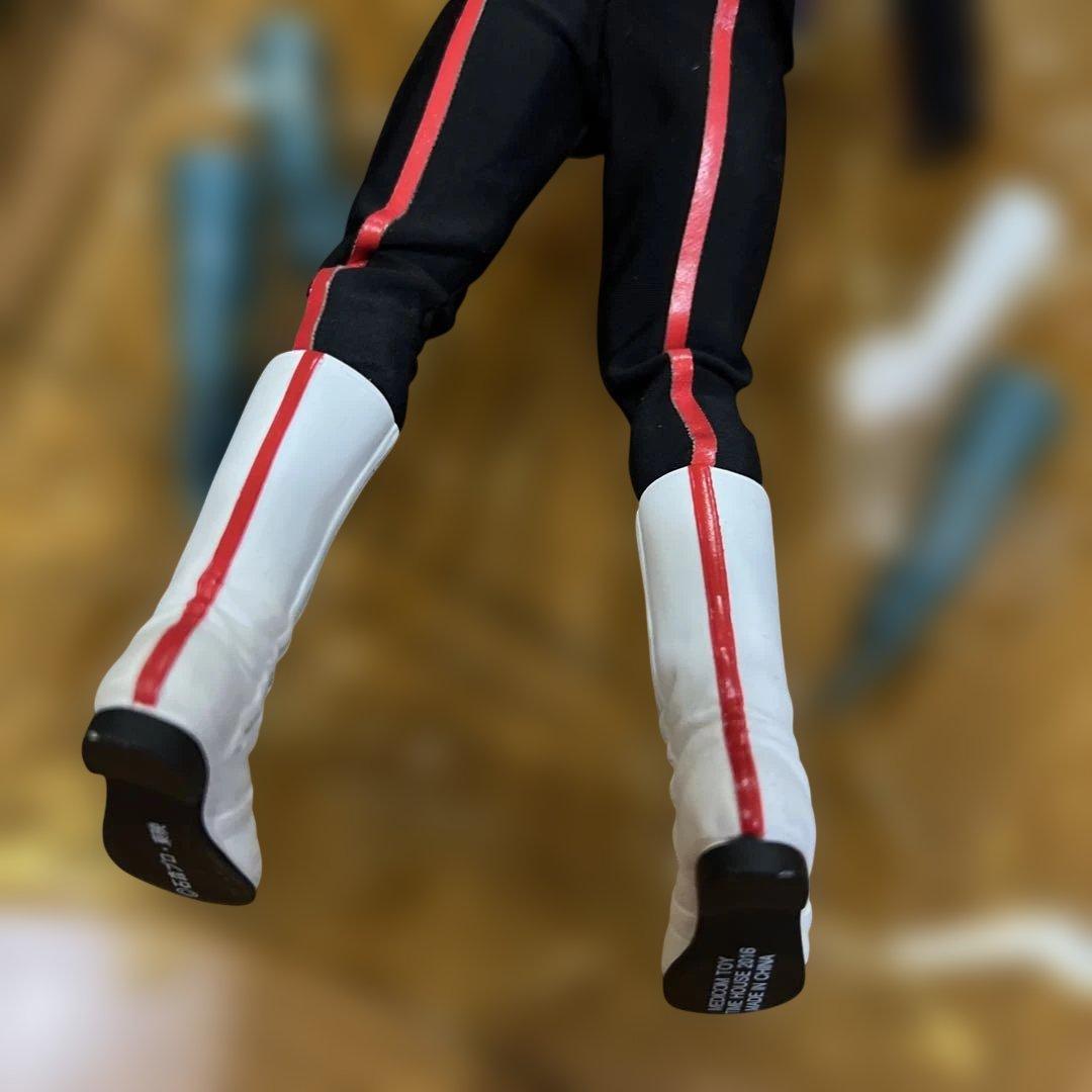 仮面ライダーストロンガー フィギュア ソフビ メディコムトイ 石森