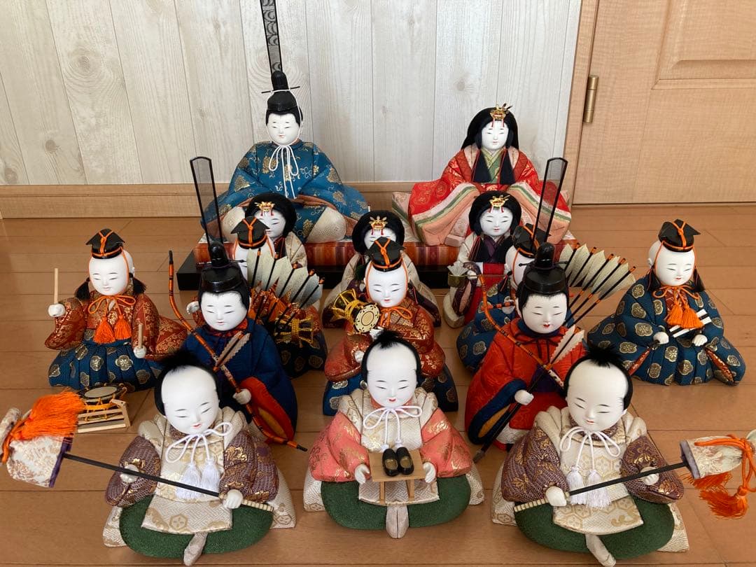 ゆーちんです　雛人形 雛人形「ゆいゆい 衣装着・八重桜」｜雛人形の通販 ふらここ