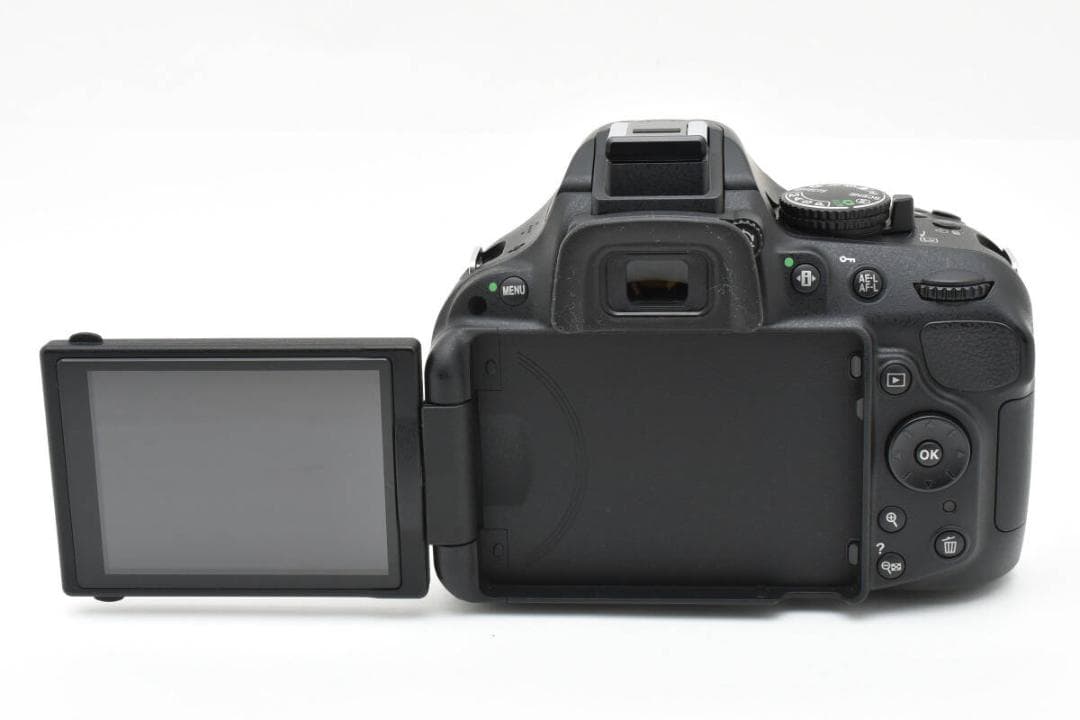 ☆シャッター回数12,521回☆ Nikon ニコン D5200 レンズキット