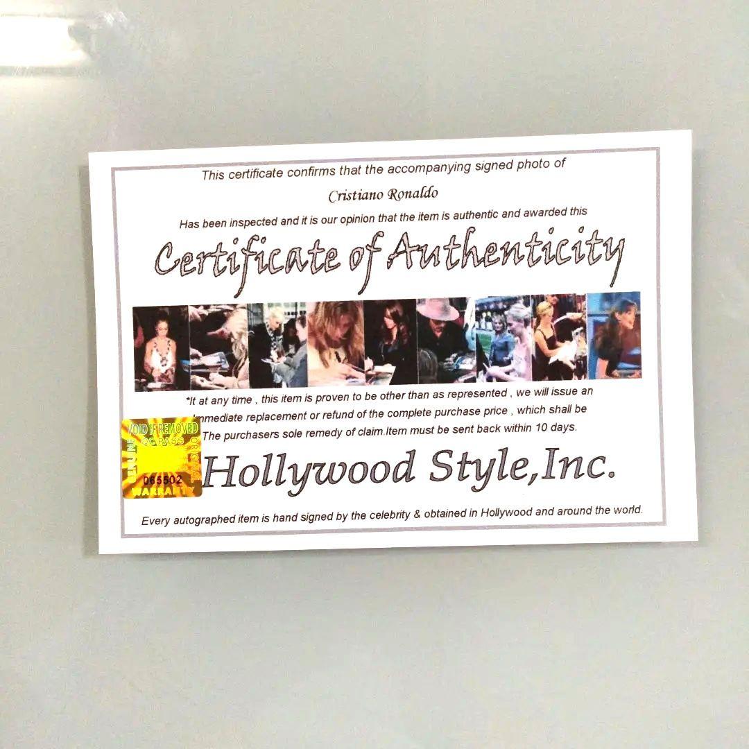 セール中…ロナウド直筆サイン入り2Lサイズ写真… - メルカリ