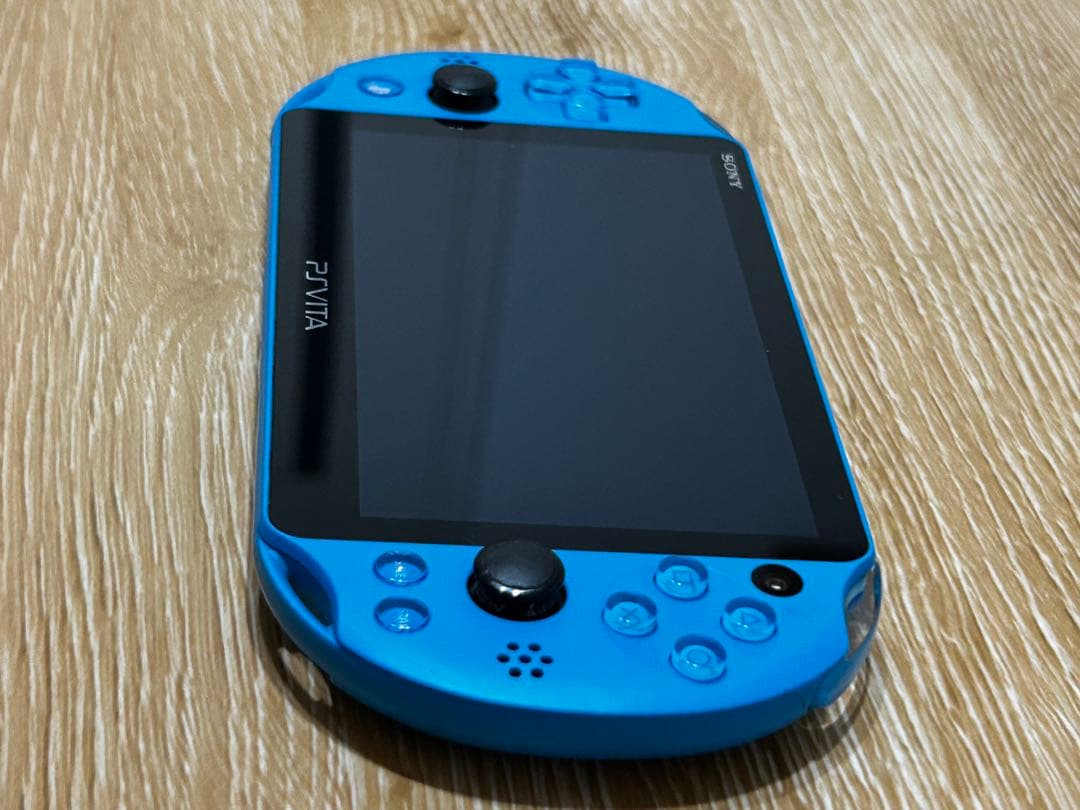 ブルー PS Vita 本体 ジャンク - メルカリ