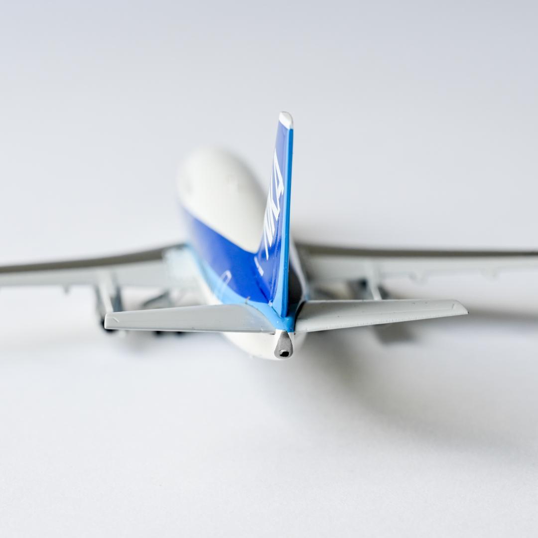 NKA 日本近距離航空 B737-200 JA8413 1/200 - メルカリ