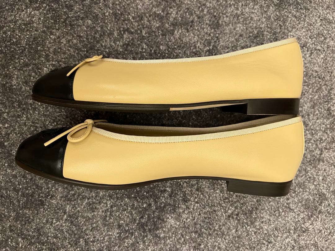 未使用　CHANEL シャネル 24.5cm 38ココマーク　ブラック　べージュ