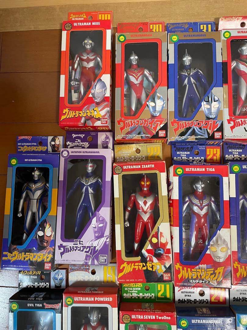 ウルトラヒーローシリーズ ソフビ セット ウルトラマン 箱入り - メルカリ