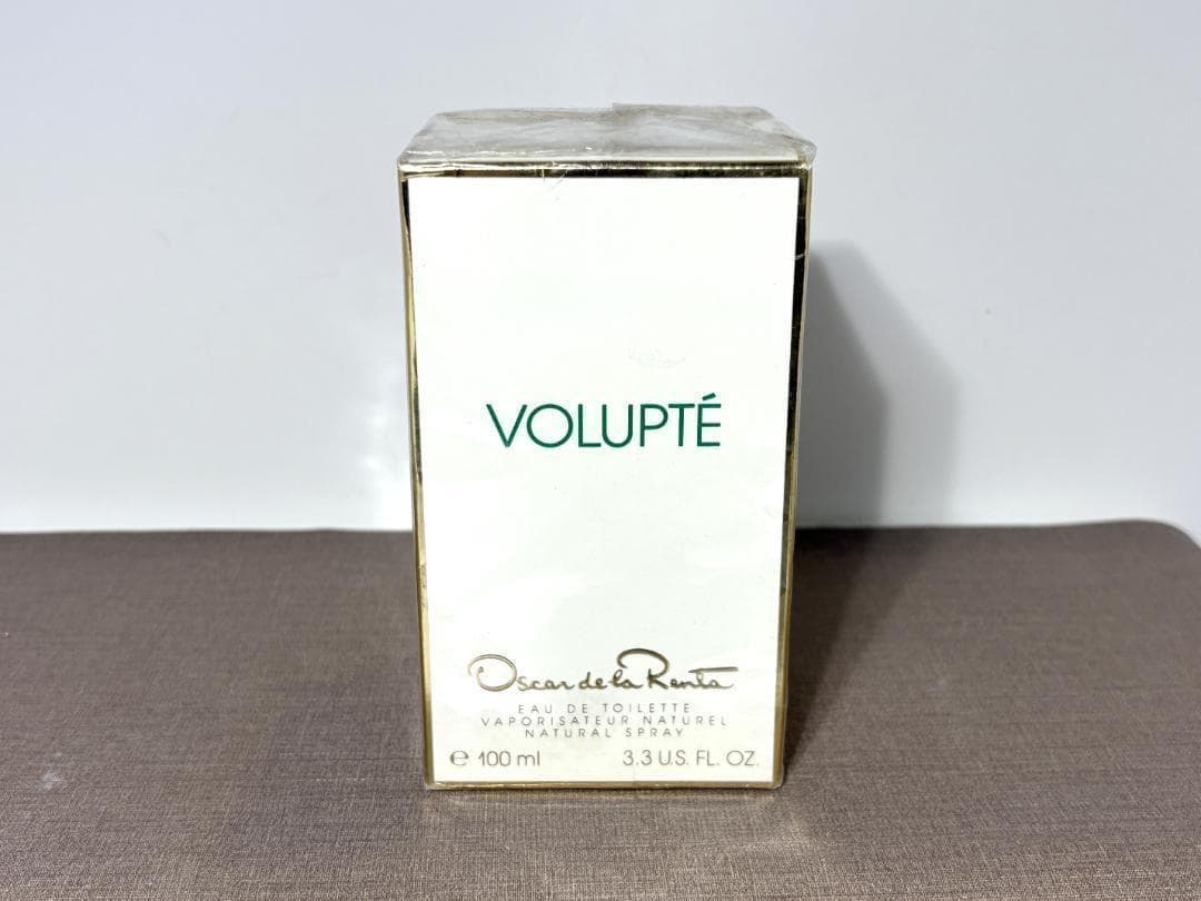 A14◎ヴォリュプテオードトワレ　オスカー デ ラ レンタ　100ml Amazon.co.jp: オスカー オードトワレ・スプレータイプ 100ml