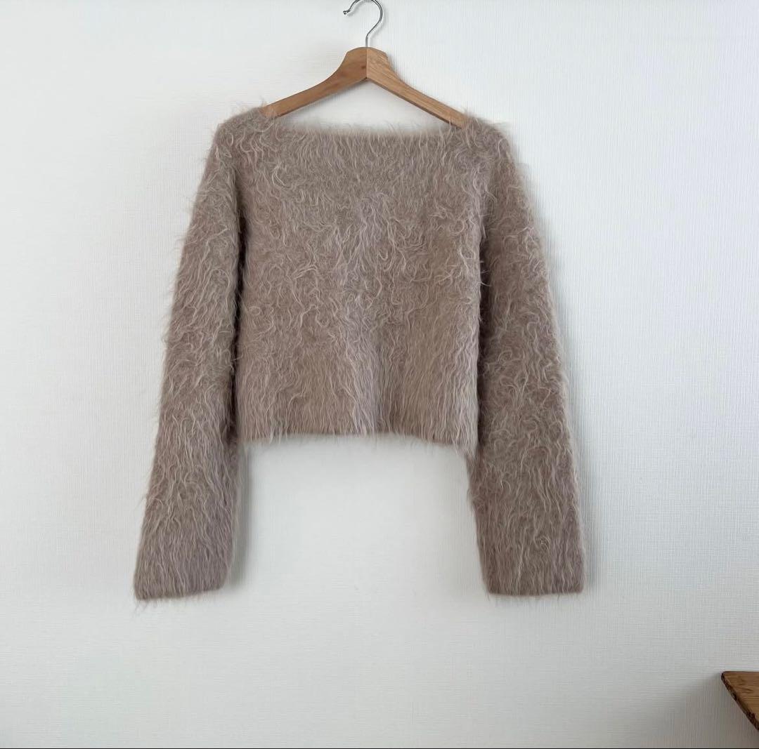 anuans / スーリーアルパカショートニットプルオーバー beige - メルカリ