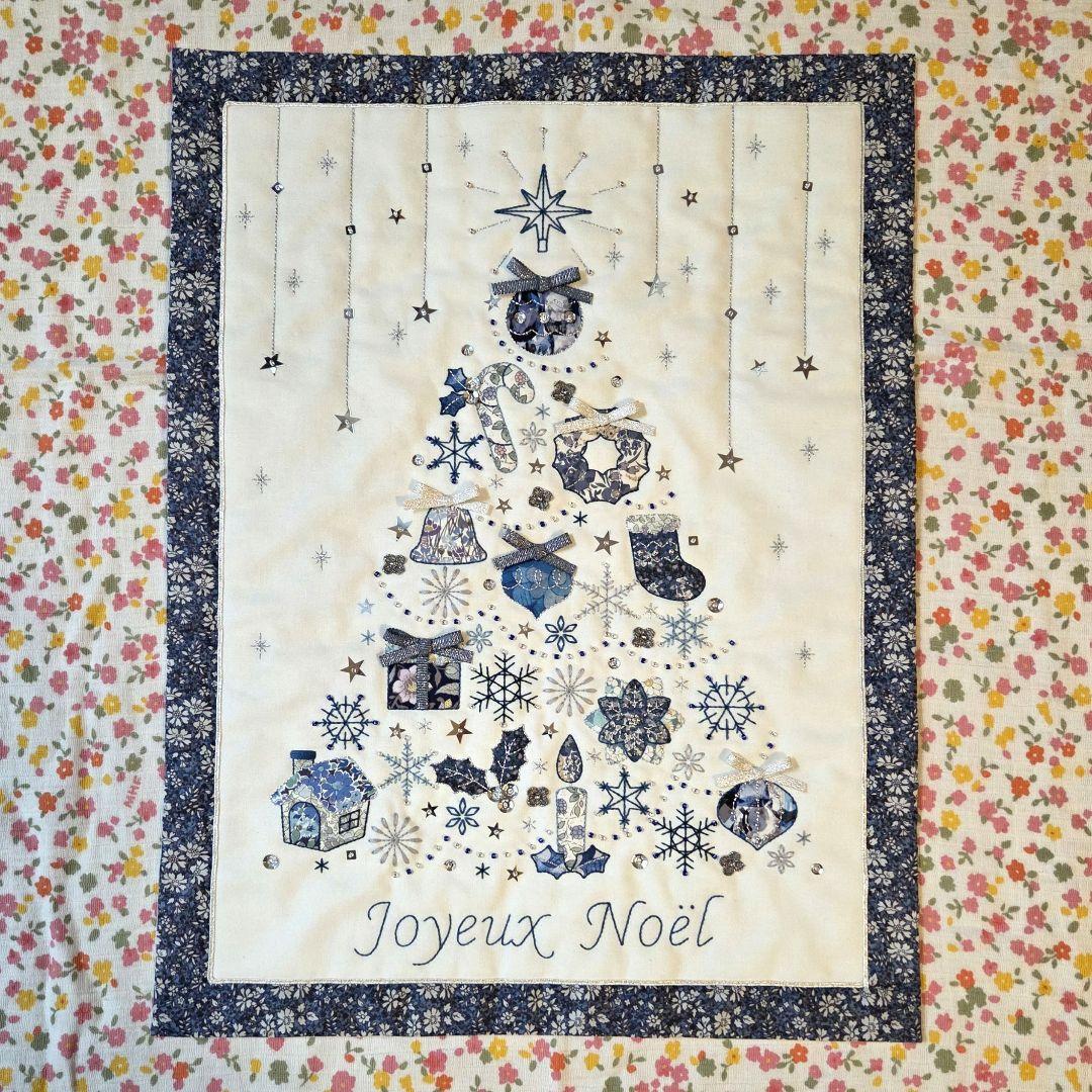 ■専用■アップリケタペストリー完成品《ノエル～青の世界～》