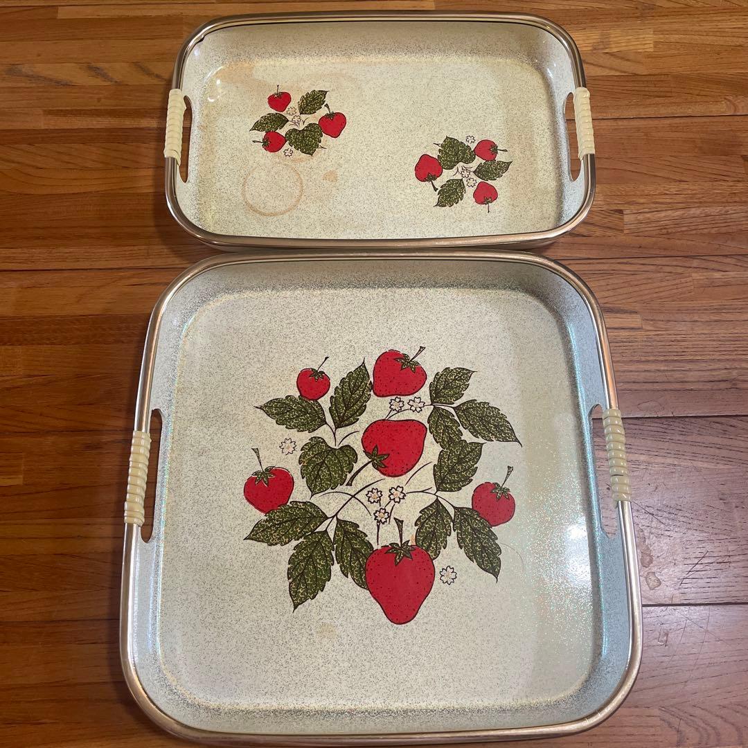 ヒリュー トレイ トレー おぼん お盆 プレート いちご柄 昭和 レトロ