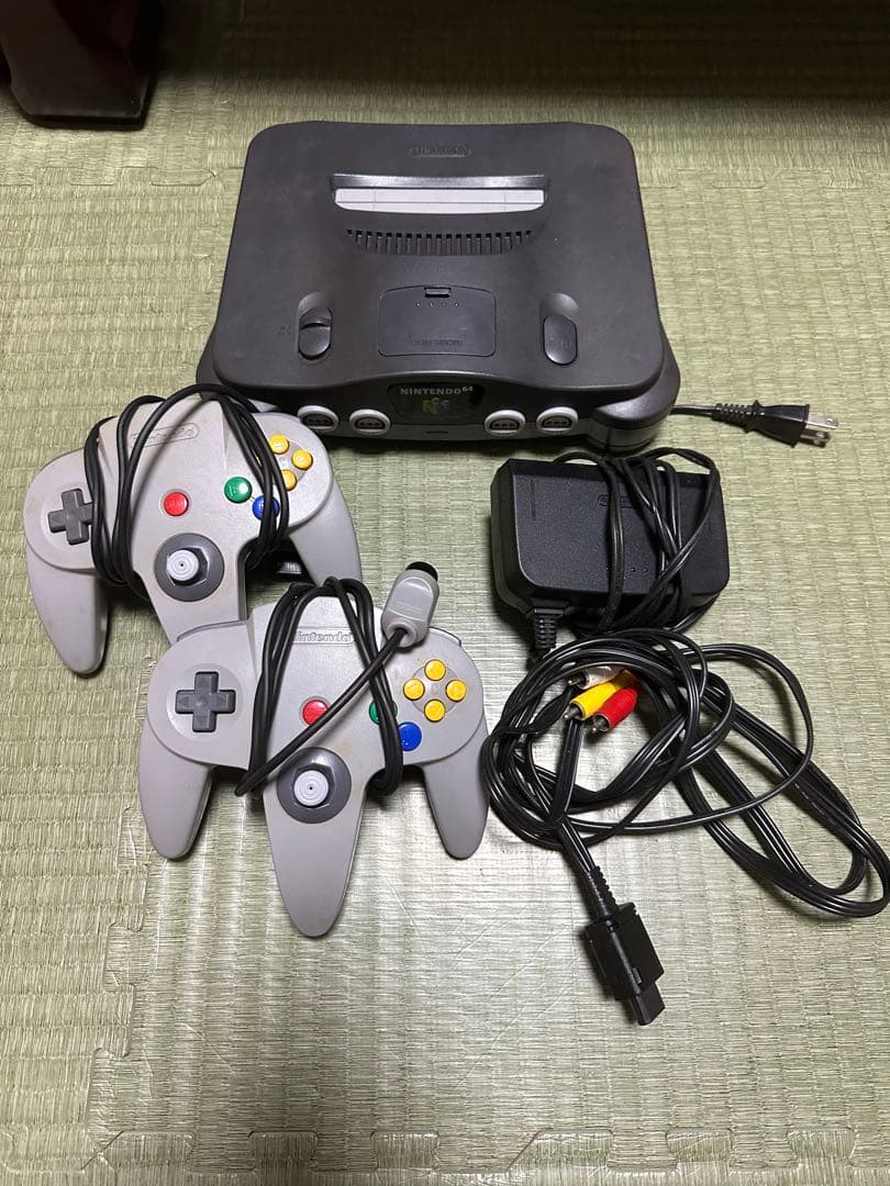 動作確認済み★ NINTENDO 64 Nintendo (ニンテンドー) Nintendo64 クリアレッド @ NUS-001 動作確認