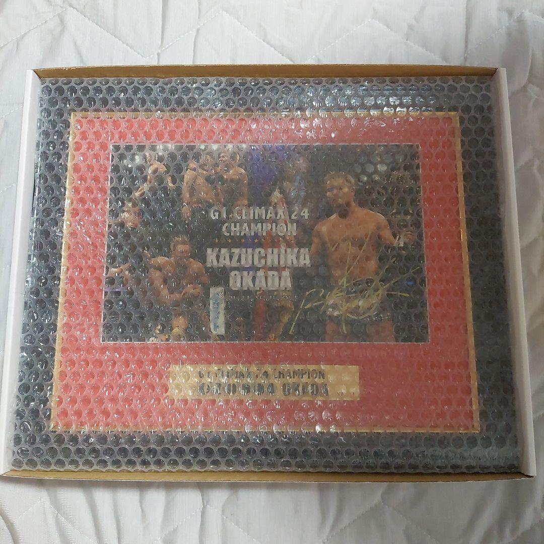 AEW (元新日本プロレス) オカダ・カズチカ 直筆サイン入りフォト