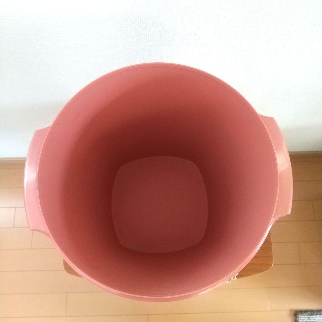 美品】タッパーウェア マキシクィーンデコレーター 大容量食品保存容器