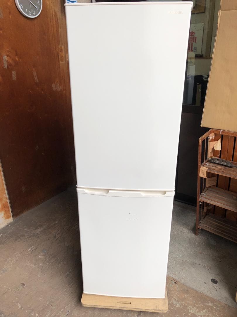 送料無料 アイリスオーヤマ 冷蔵庫 162L IRSE-16A-CW 一人暮らし 冷蔵庫 162L 2ドア IRSE-16A-CW