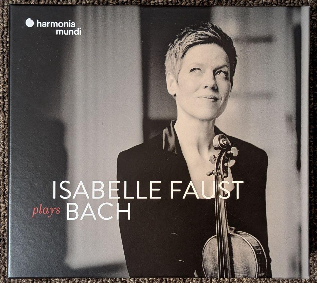 イザベル・ファウスト:プレイズ・バッハ⭐️8CD&DVD BOX 発売】イザベル・ファウスト・プレイズ・バッハ（8CD＋DVD）|クラシック