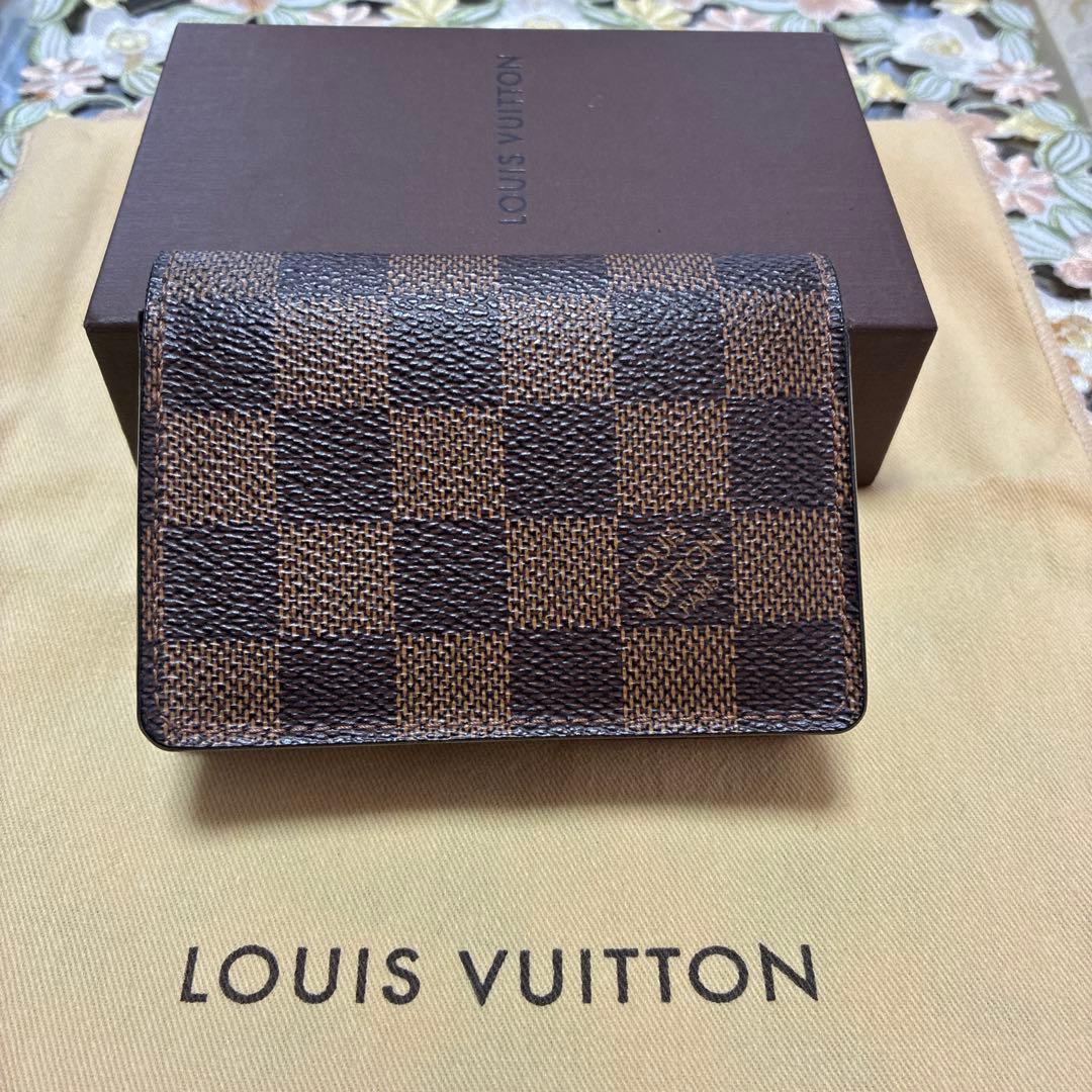 LOUIS VUITTON ダミエ名刺入れ LOUIS VUITTON ダミエ 名刺入れ 美品!Louis Vuitton 販売 ダミエ名刺