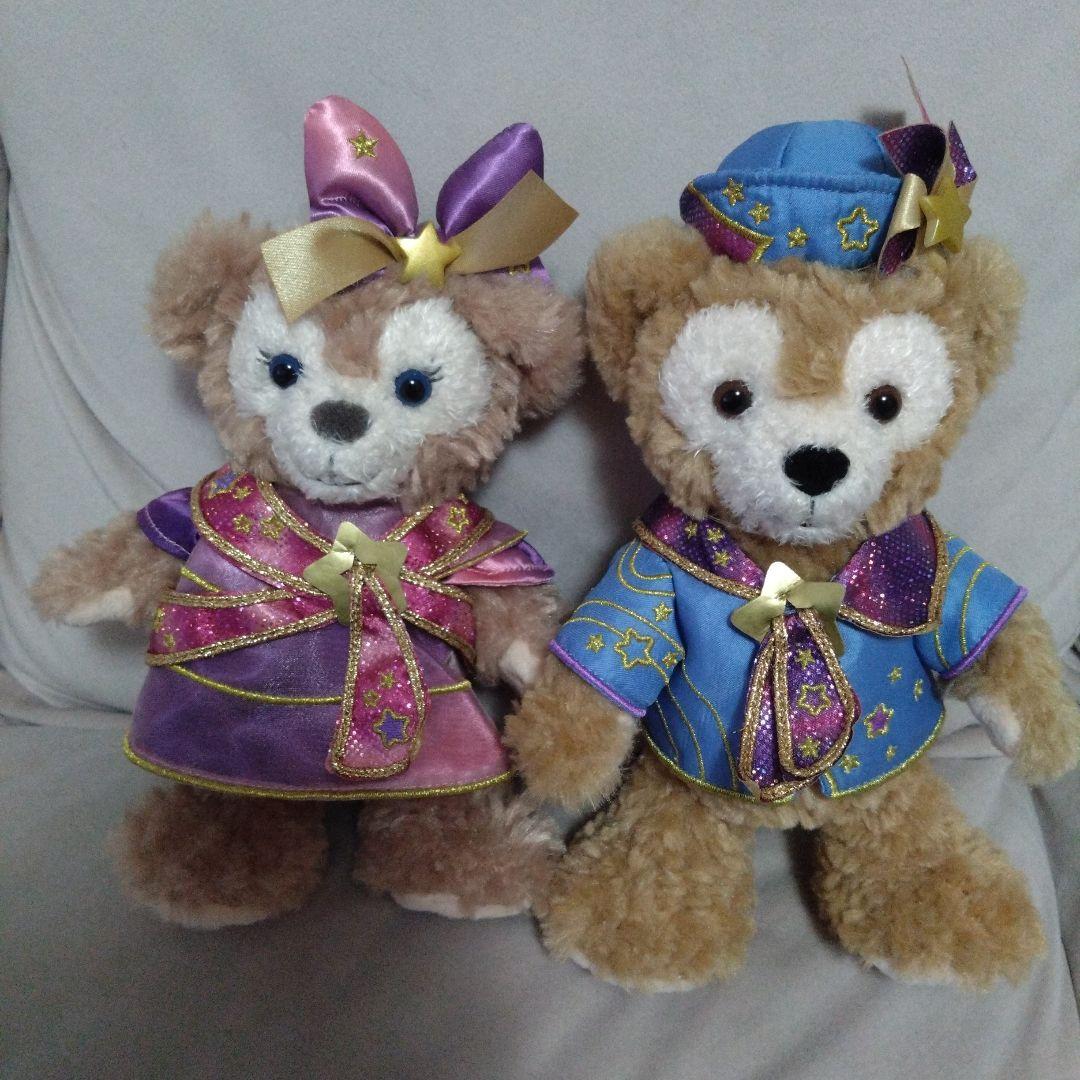 ダッフィー シェリーメイ ポージープラッシー 40周年 - メルカリ