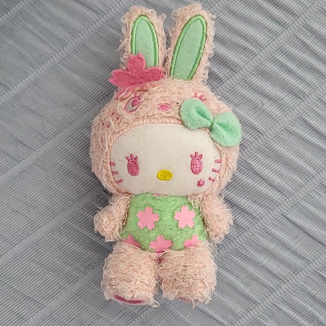 ハローキティ　イースターバニー　マスコット Amazon.co.jp: サンリオ(SANRIO) サンリオ ハローキティ マスコット