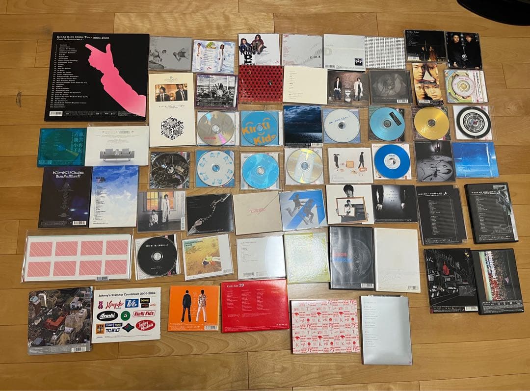 最終値下】KinKi Kids CD シングル アルバム DVD まとめ売り - メルカリ