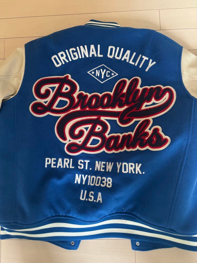 Brooklyn Banks スタジャン 青/白 - メルカリ
