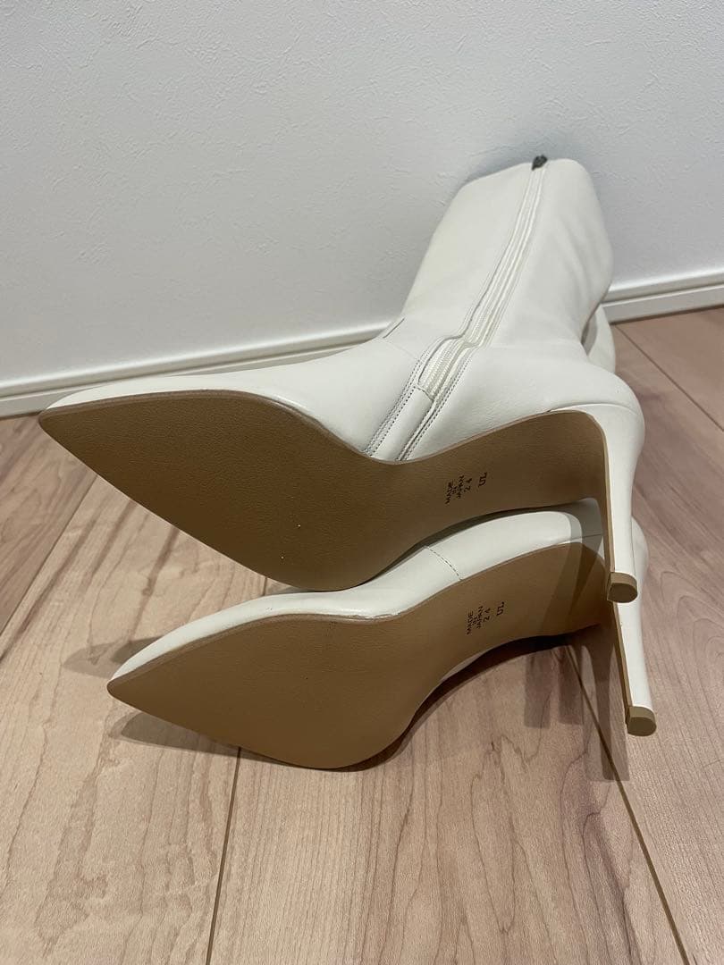 ダイアナ ホワイト ロングブーツ 美脚 限定 白 24cm 未使用 レザー 本