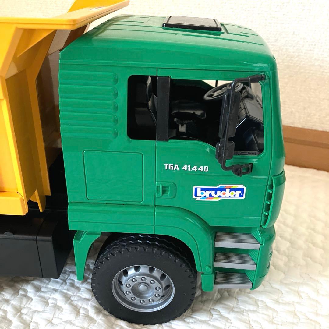 bruder ブルーダー ミキサー車 ダンプカー 2台セット ドイツ製 - メルカリ