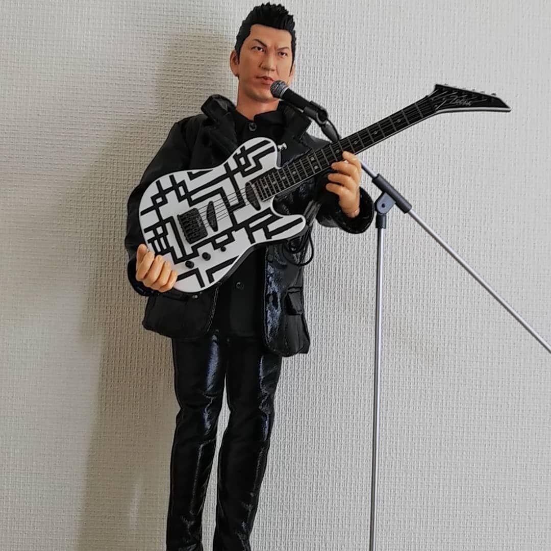 布袋寅泰リアルフィギュア - メルカリ