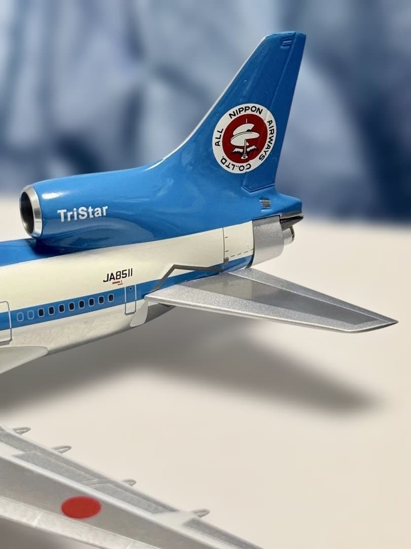 1/200 ANA 全日空 L-1011 トライスター モヒカン JA8511 Amazon.co.jp: 1 400 ANA全日空 L-1011 モヒカン トライスター : おもちゃ