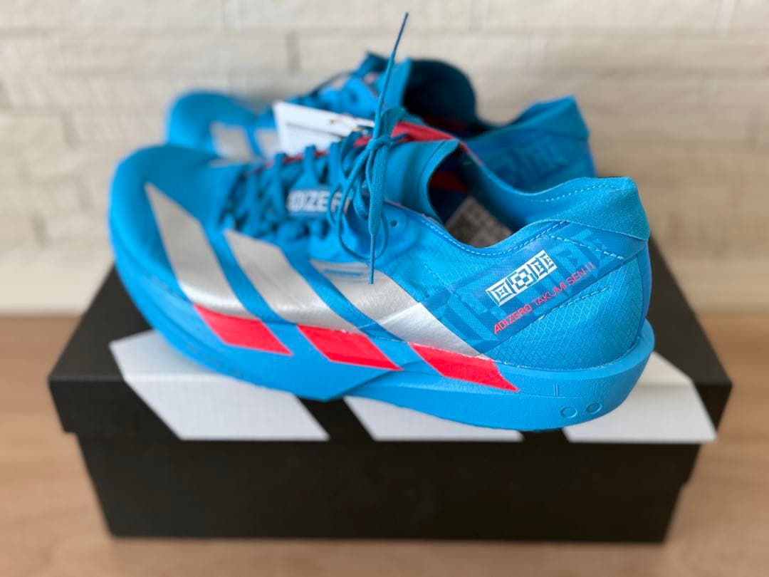 【新品未使用】アディダス アディゼロ タクミ セン 11　25.5cm