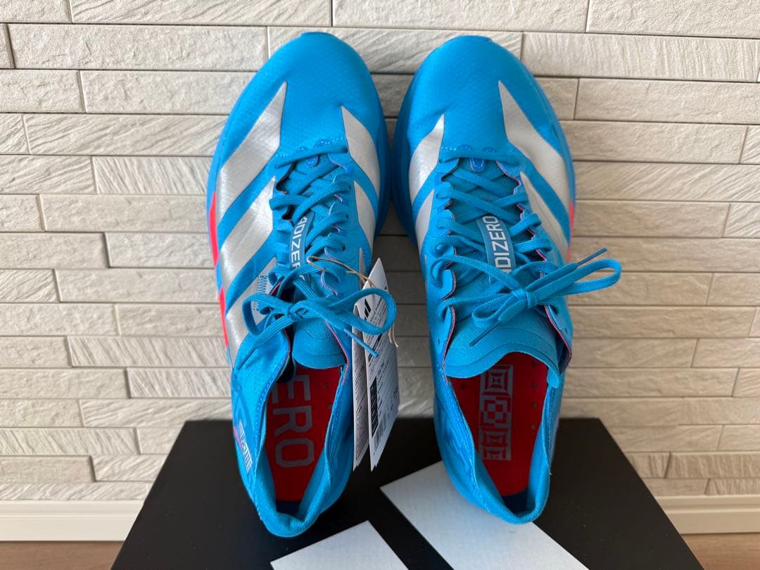 【新品未使用】アディダス アディゼロ タクミ セン 11　25.5cm