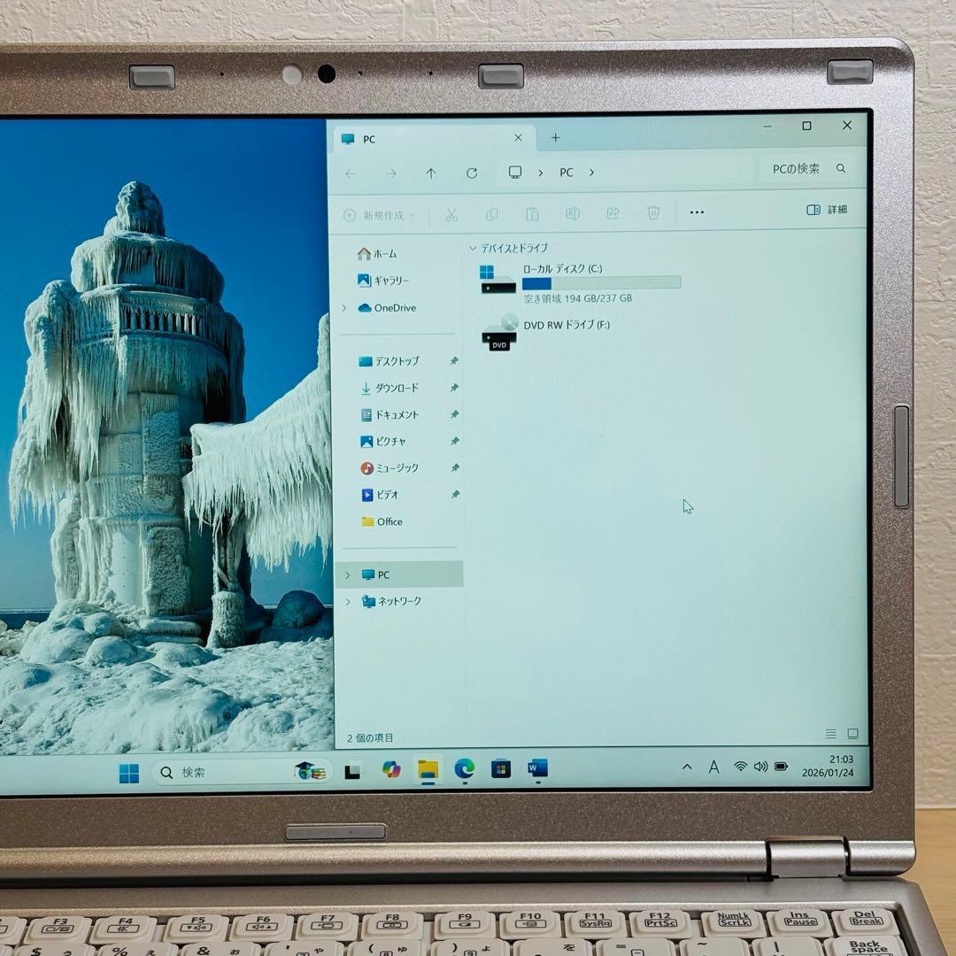 レッツノート PC Windows11 SSD DVD オフィス付き P-137 - メルカリ