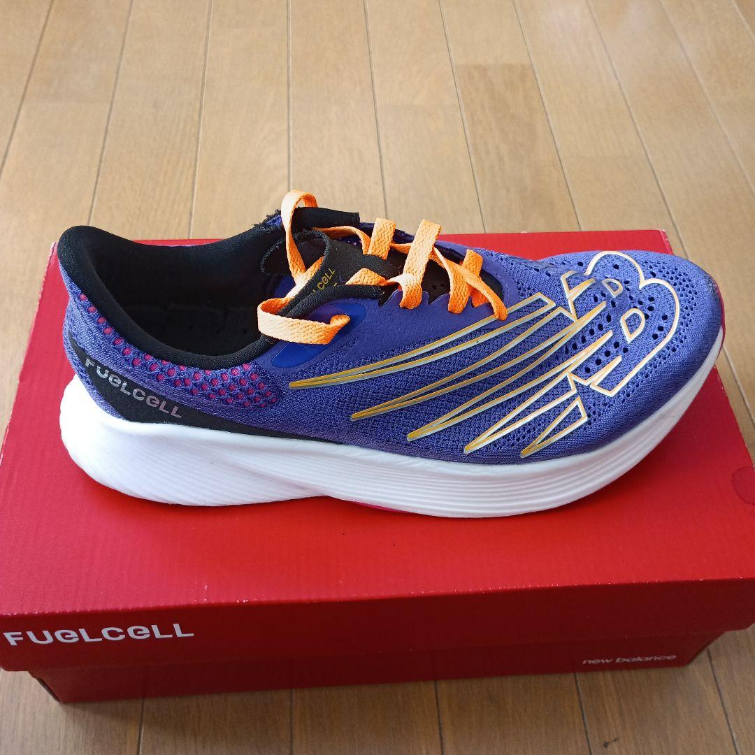 スパイク・シューズ New Balance FuelCell RC Elite v2 27.0cm