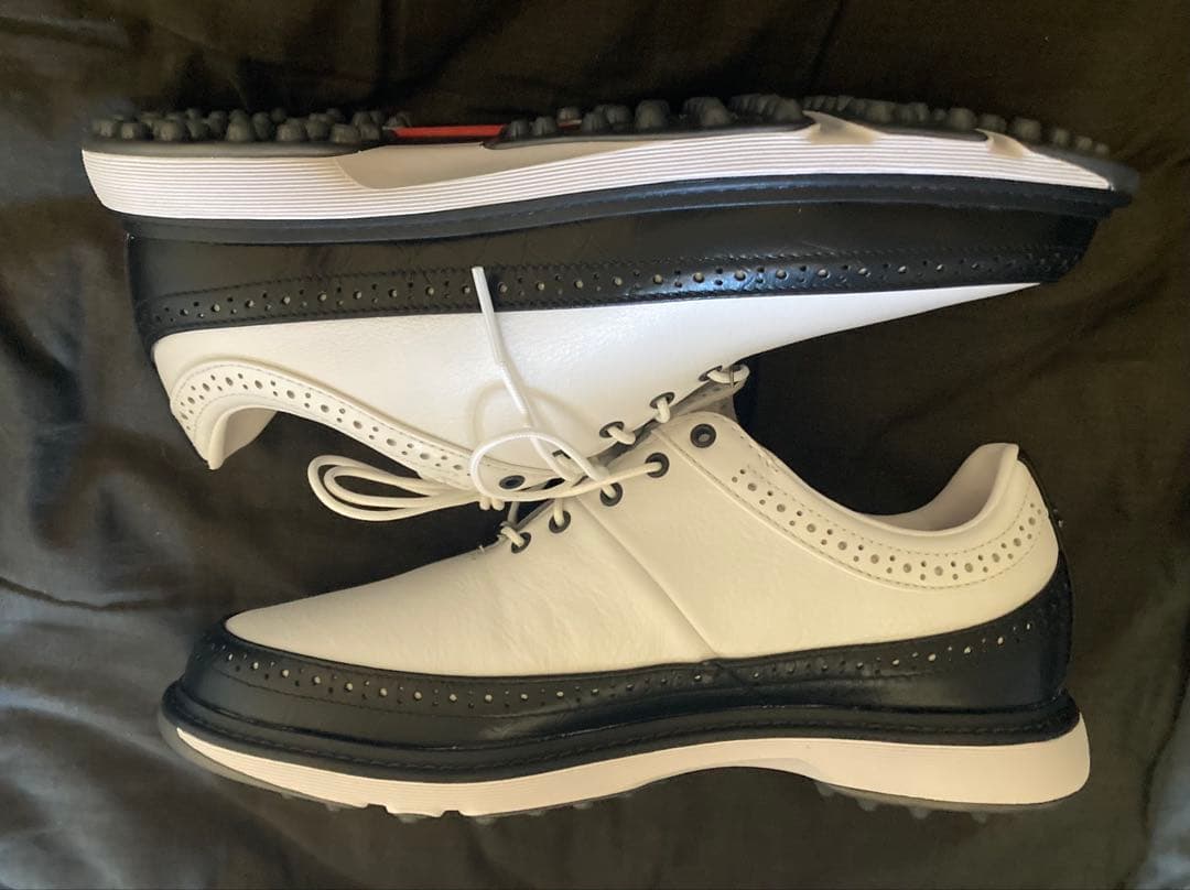 新品アディダスadidasゴルフシューズ MC80 スパイクレス 25.5m