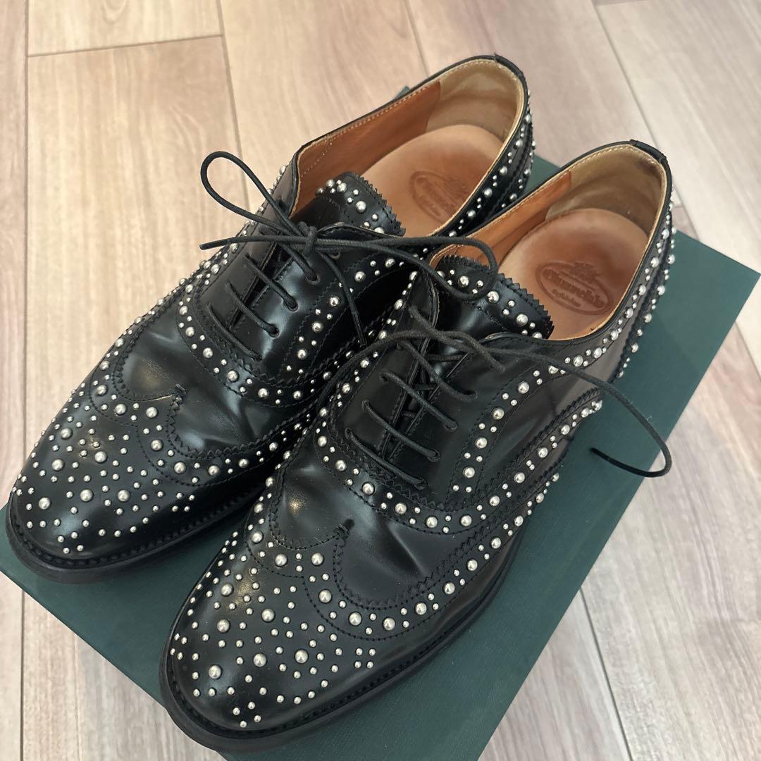 church’sスタッズ付きローファー チャーチ“ブラックスタッズ”輝くレザーシューズ「シティライツ