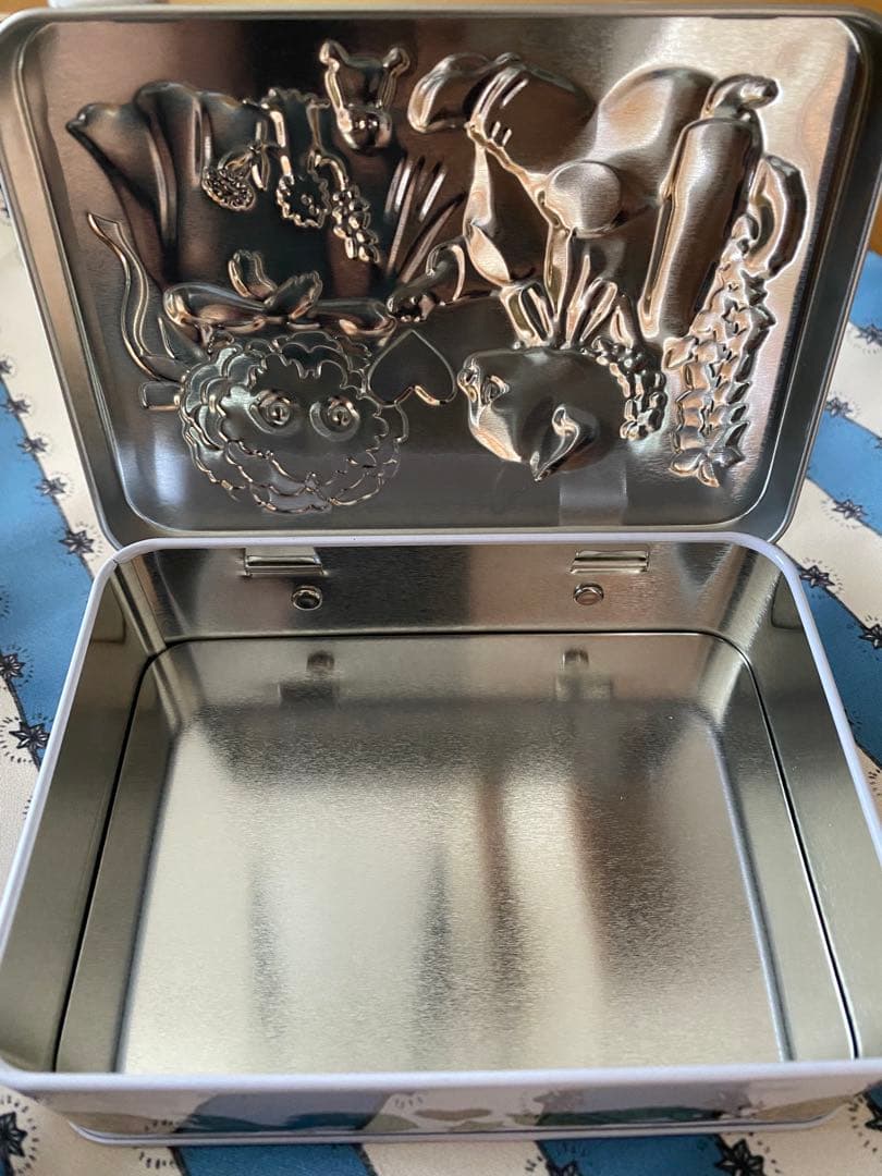 ヒグチユウコ ＊マスキングテープ ・養生テープ・チョコトランク(缶)