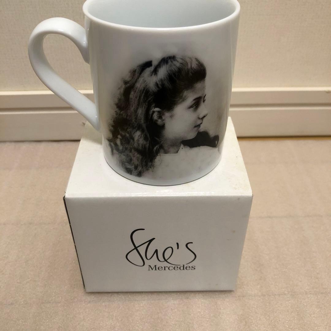 非売品】メルセデスベンツ マグカップ she's - メルカリ