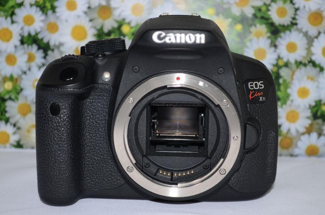 ✨自撮りOK✨Canon Kiss X7i✨デジタル一眼レフ✨キヤノン✨ ❤️