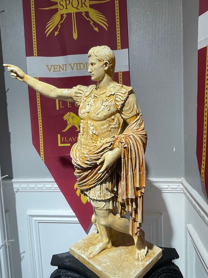 プリマポルタのアウグストゥス 高さ60cm , ローマ帝国 - メルカリ