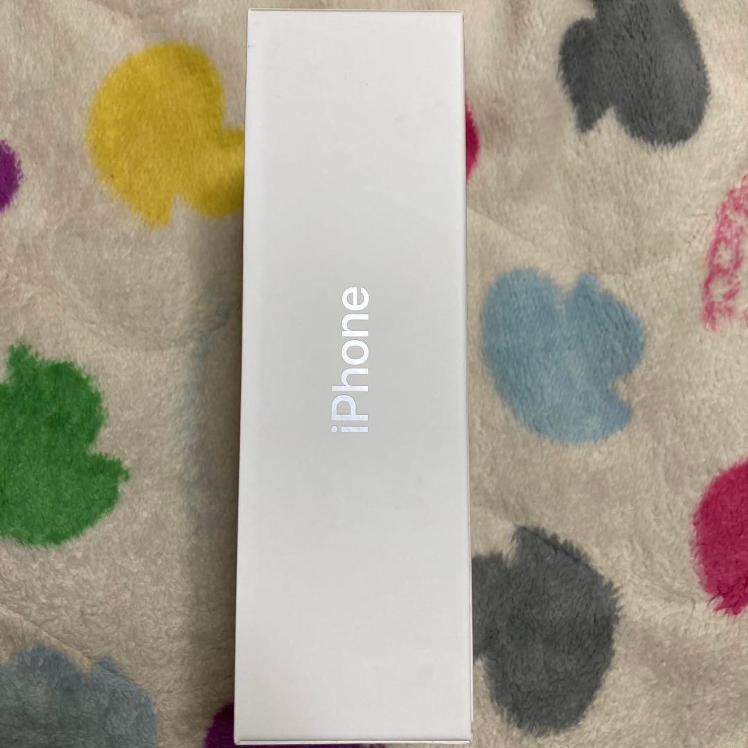 Apple iPhone7 32GB シルバー MNCF2J/A - メルカリ