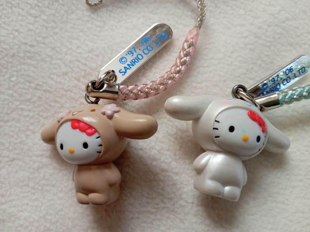 ハローキティ 根付け シナモロール 開封済み