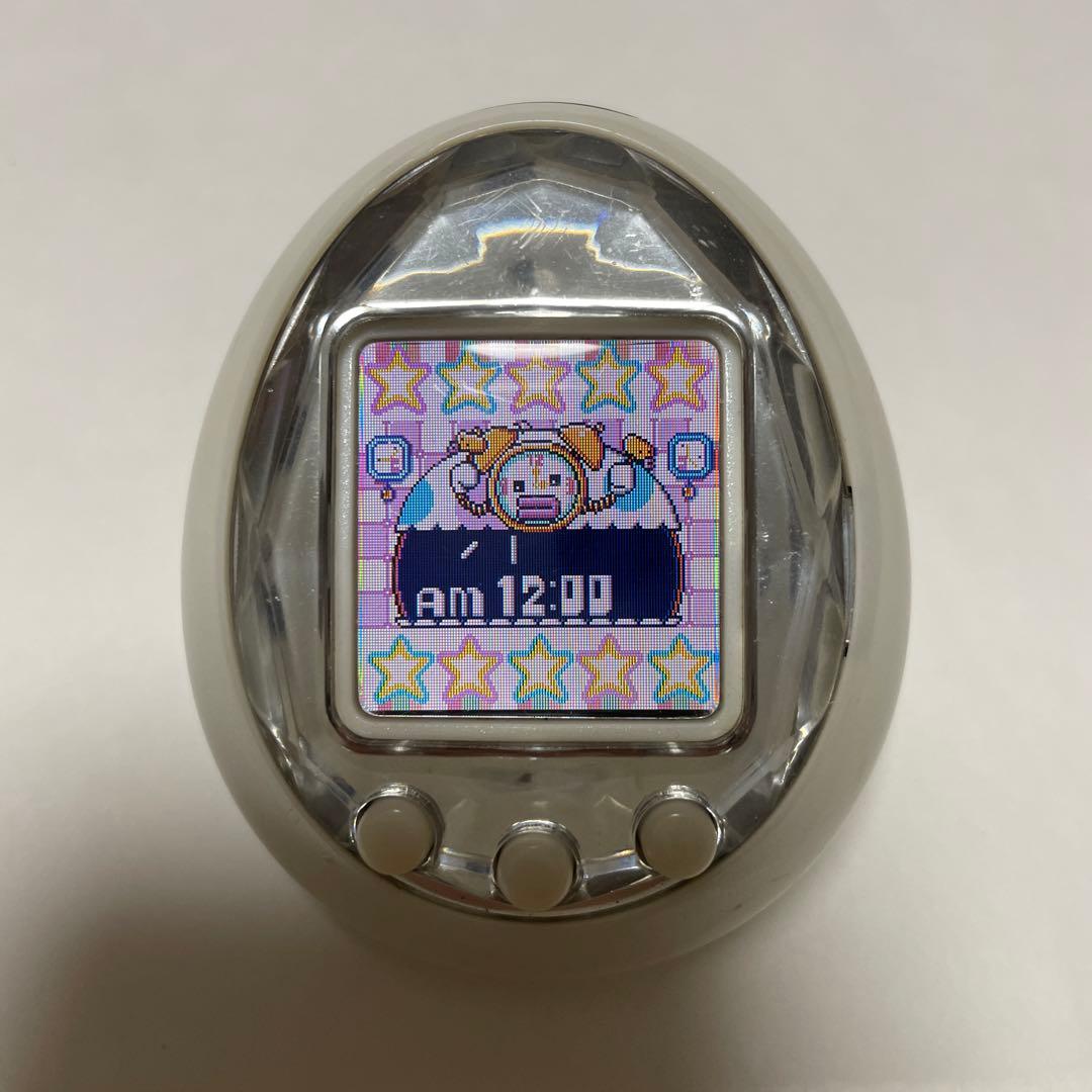 たまごっちiD ホワイト 【値段交渉可○】 - メルカリ