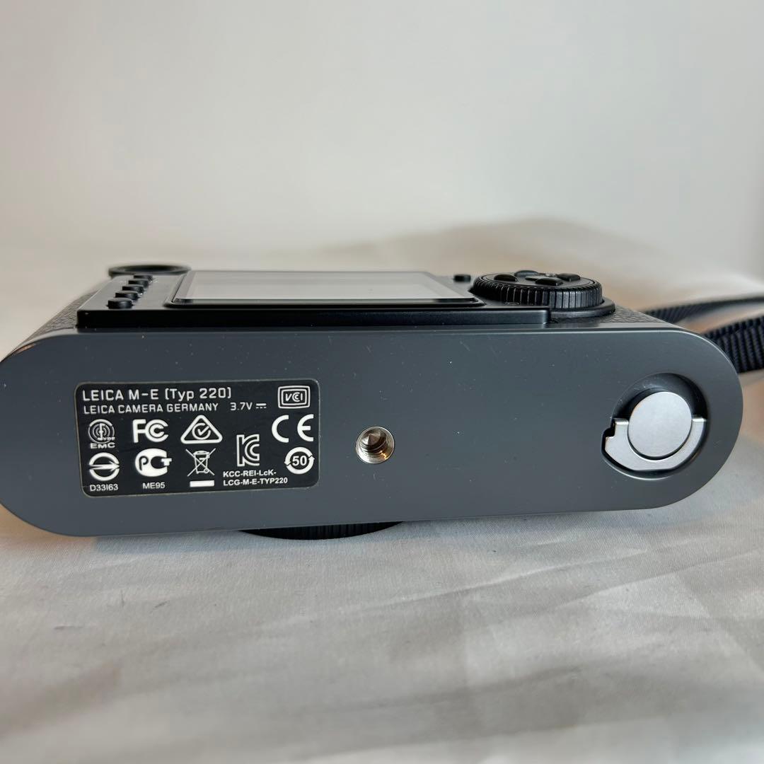 美品】LEICA M-E Type220 ライカ ジャンク品 - メルカリ