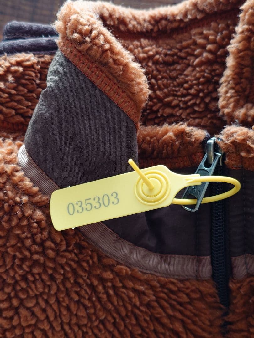 patagonia パタゴニア メンズ フリースベスト ブラウン Mサイズ - メルカリ