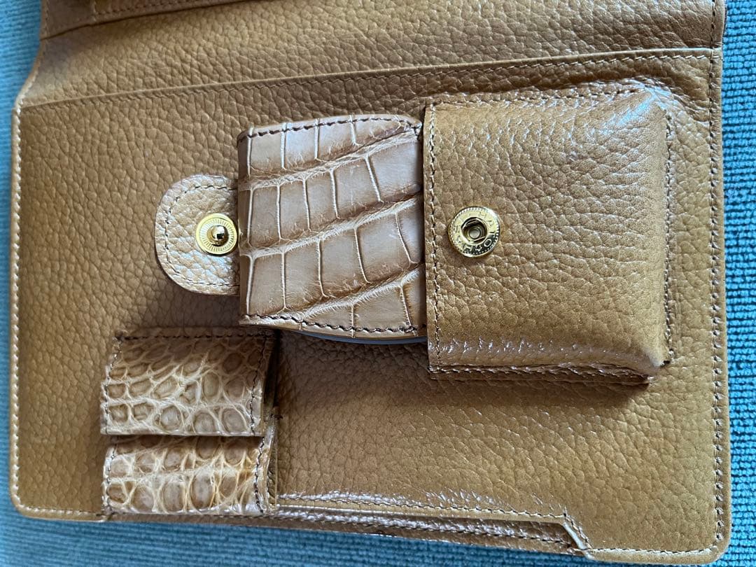 未使用 A6手帳カバー クロコダイル ルーペ メモパッド 象革 キタムラ