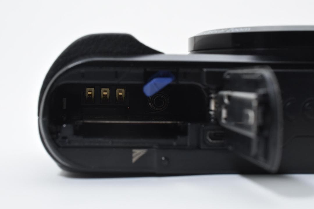 《 美品 》 ソニー　SONY Cyber-shot DSC-HX30V