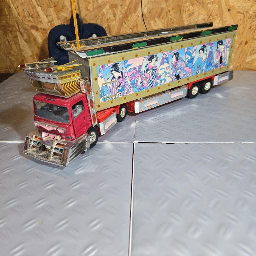スカイネット製デコトラトレーラーラジコン帝王 - メルカリ