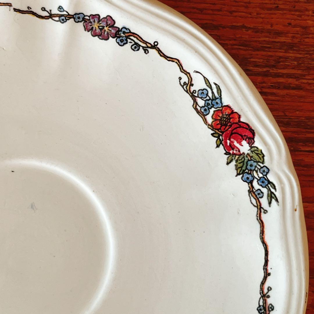 A サルグミンヌ obernai カップ＆ソーサー